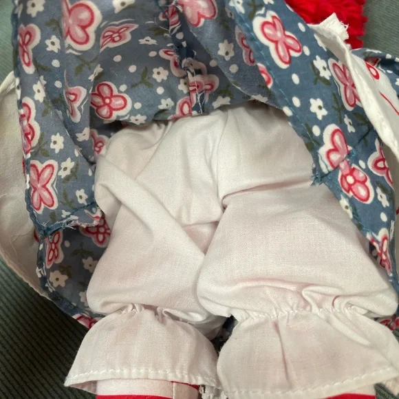 Raggedy Ann Applause Doll 16” - Picture 7 of 9